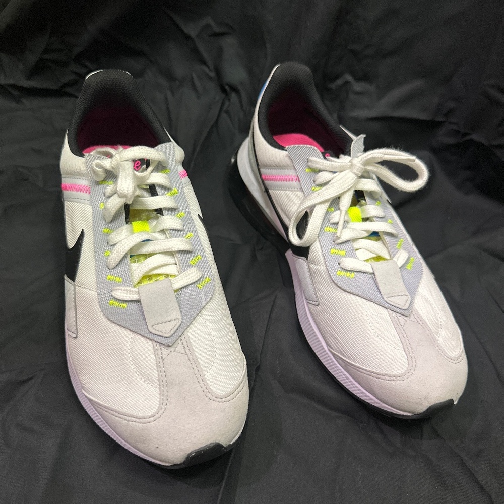 Nike Air Max Pre- Day